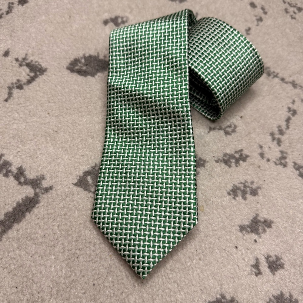 CHARLES TYRWHITT 100% Silk Geometric Green Print Business Holiday Office Tie